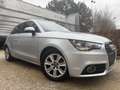 Audi A1 1.6 TDi Ambition Plateado - thumbnail 1