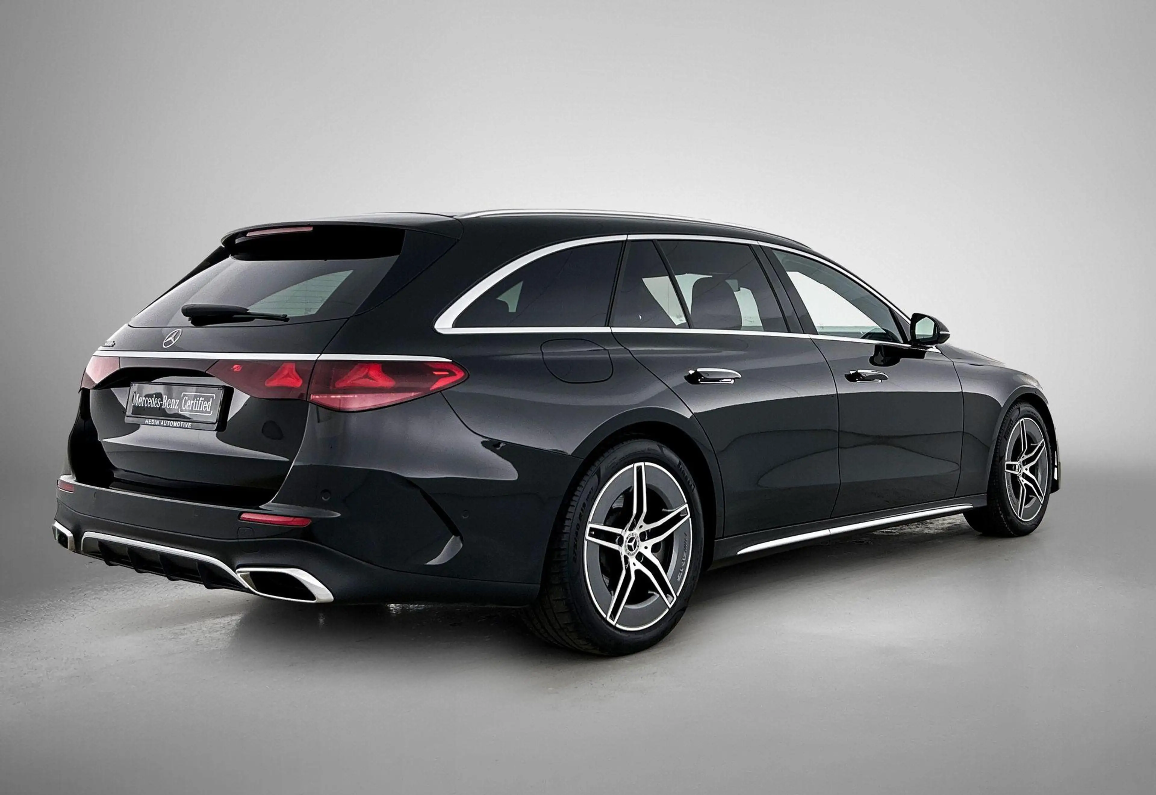 Mercedes-Benz E 300 E Break AMG Line | Distronic + Stuurassist | Smart — photo 2
