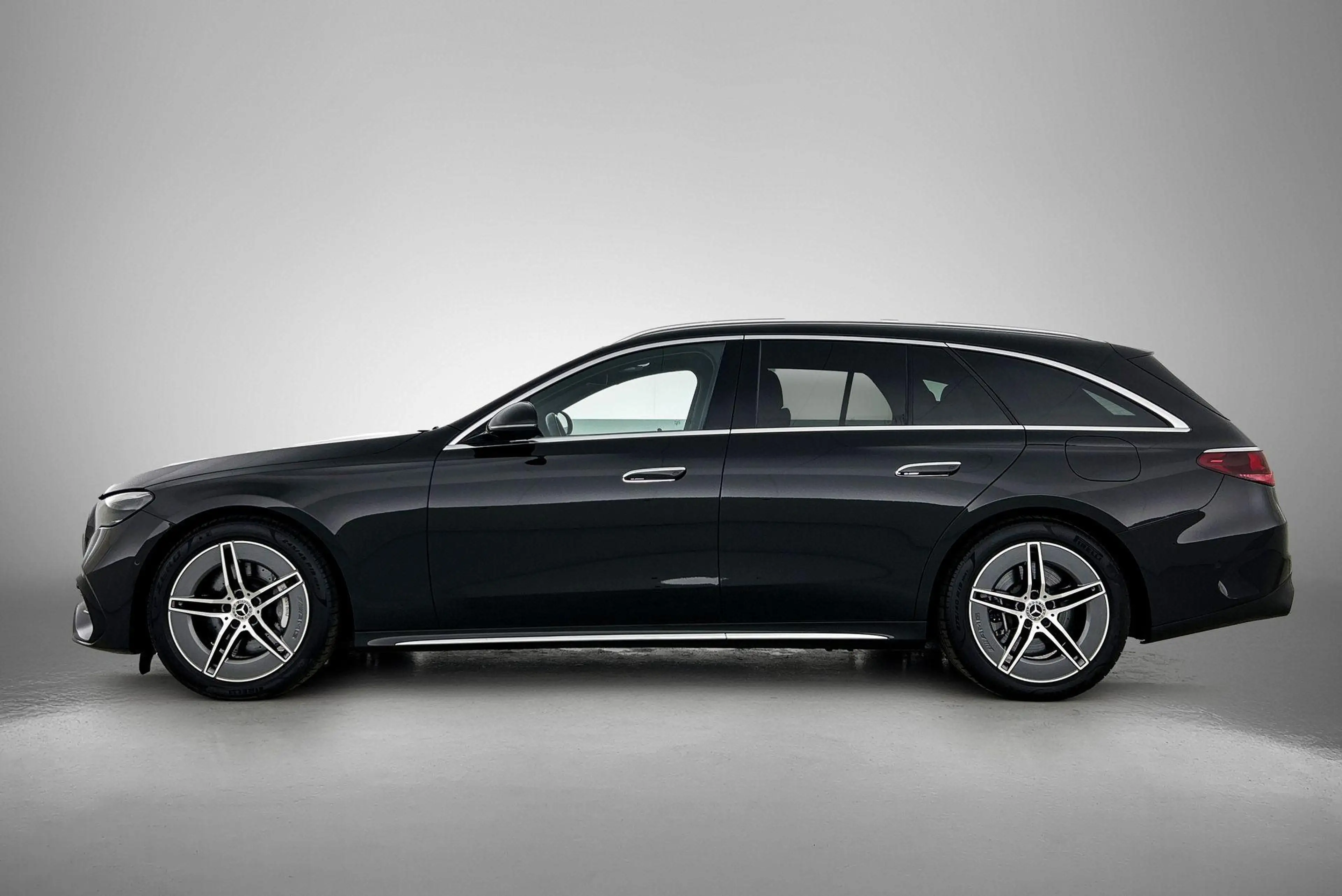 Mercedes-Benz E 300 E Break AMG Line | Distronic + Stuurassist | Smart — photo 6