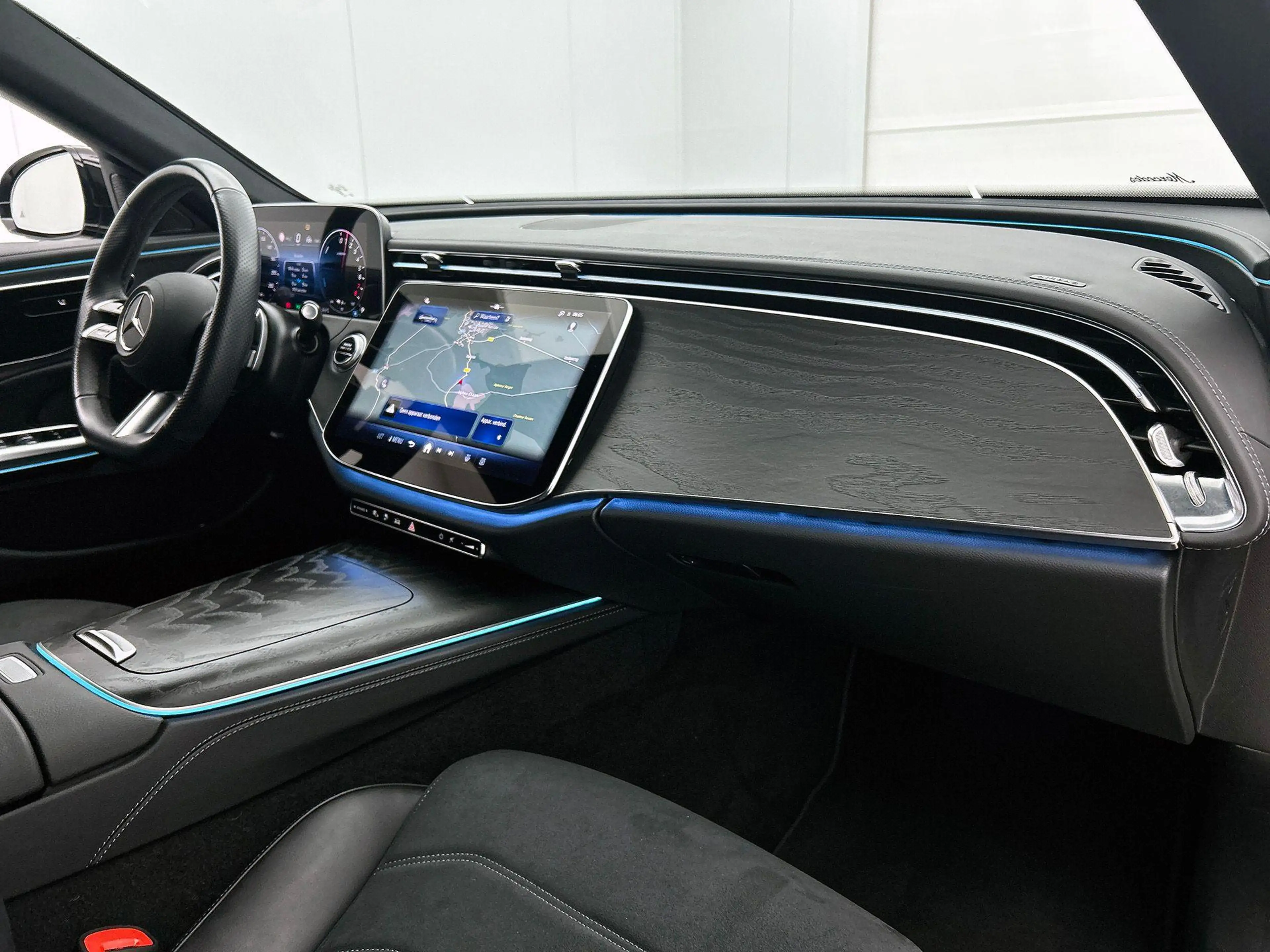 Mercedes-Benz E 300 E Break AMG Line | Distronic + Stuurassist | Smart — photo 9