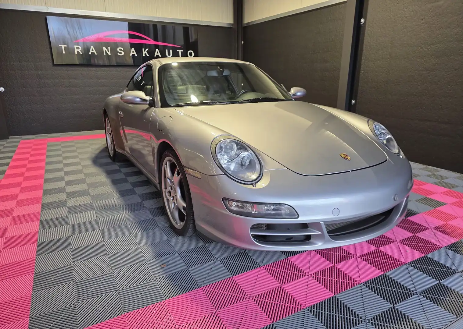 Porsche 911 Carrera 4S 3.8i Coupé Tiptronic S Grijs - 1