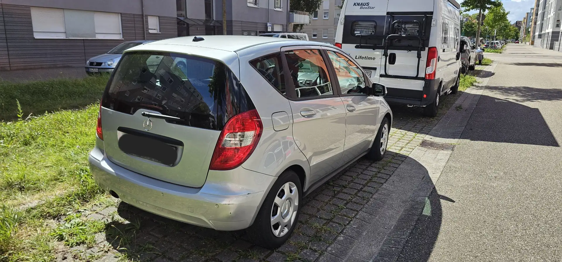 Mercedes-Benz A 160 BlueEFFICIENCY Silber - 2