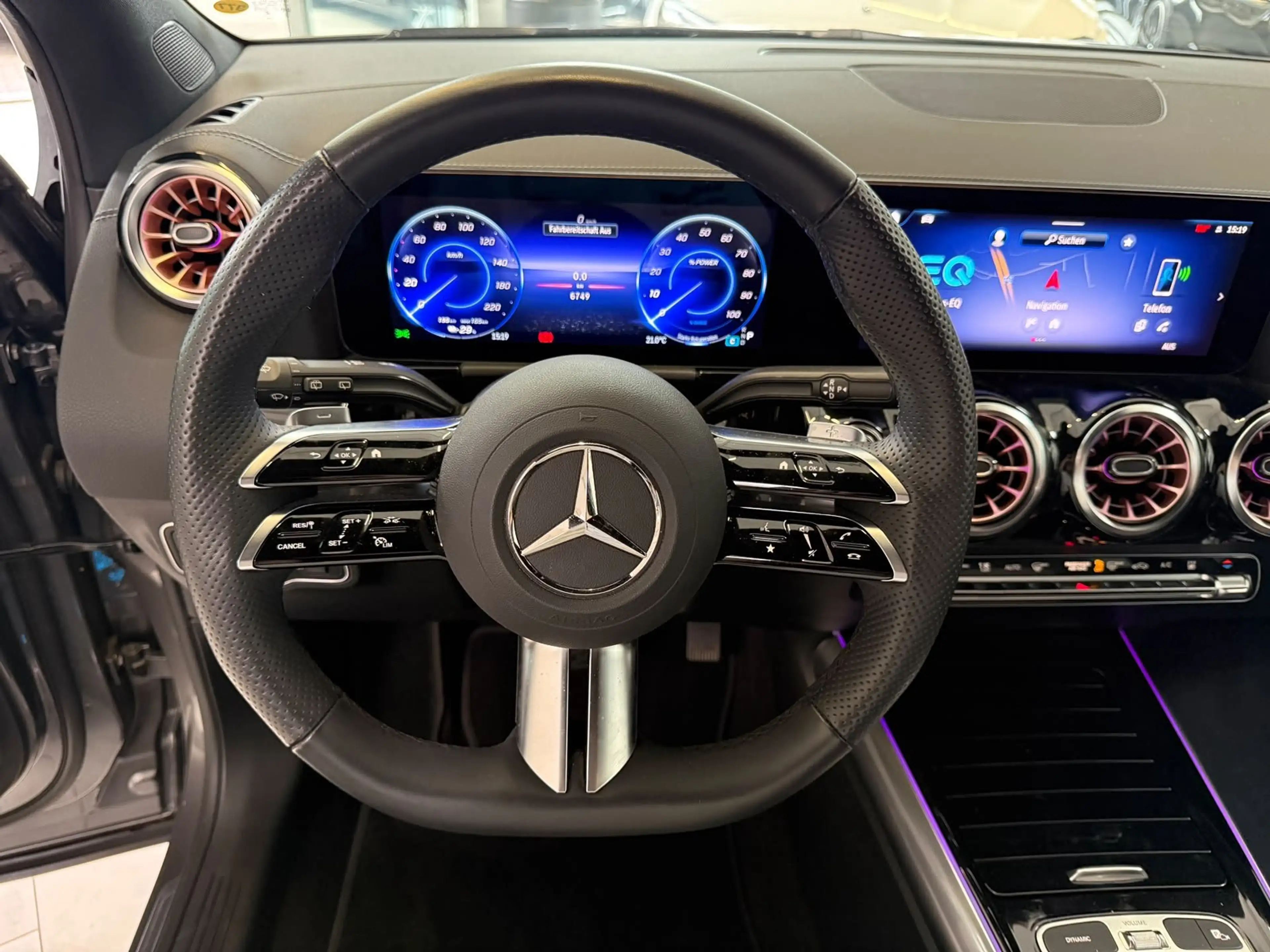 Mercedes-Benz EQA 350 4M Electric Art KEYLESS+AHK+360°+CARPLAY — photo 13