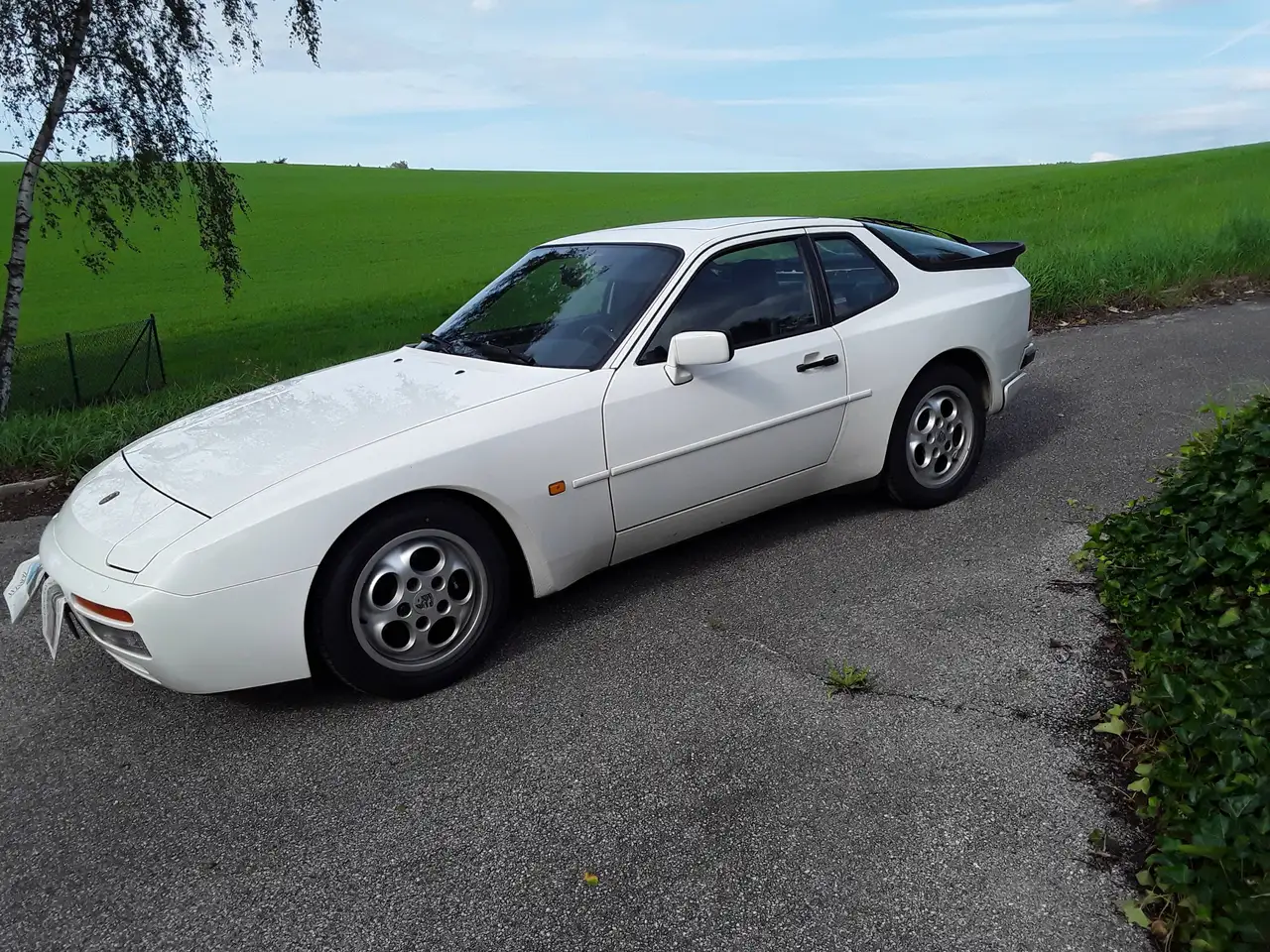 Porsche 944 Turbo, foto 2