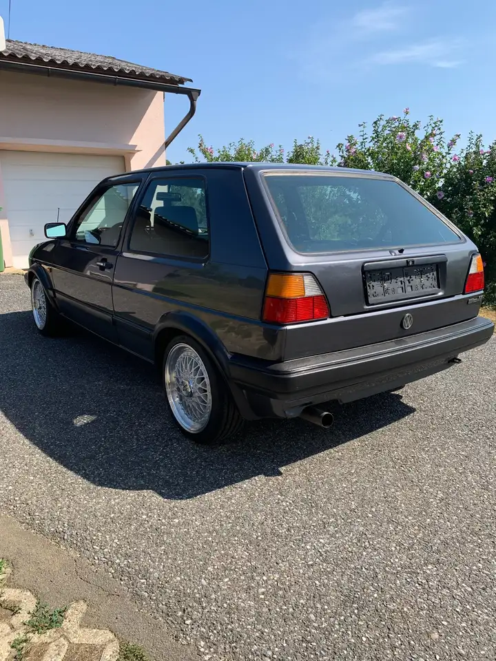 Volkswagen Golf, foto 2