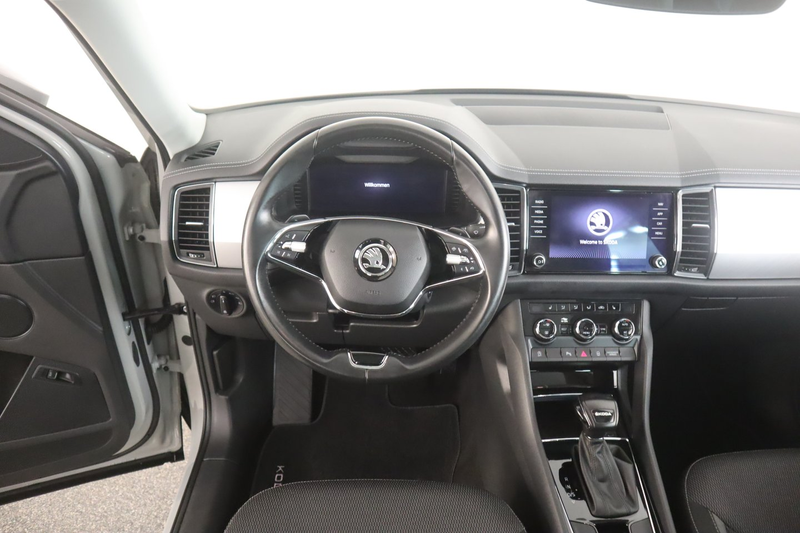 Skoda Kodiaq Ambition TDI SCR DSG — photo 10