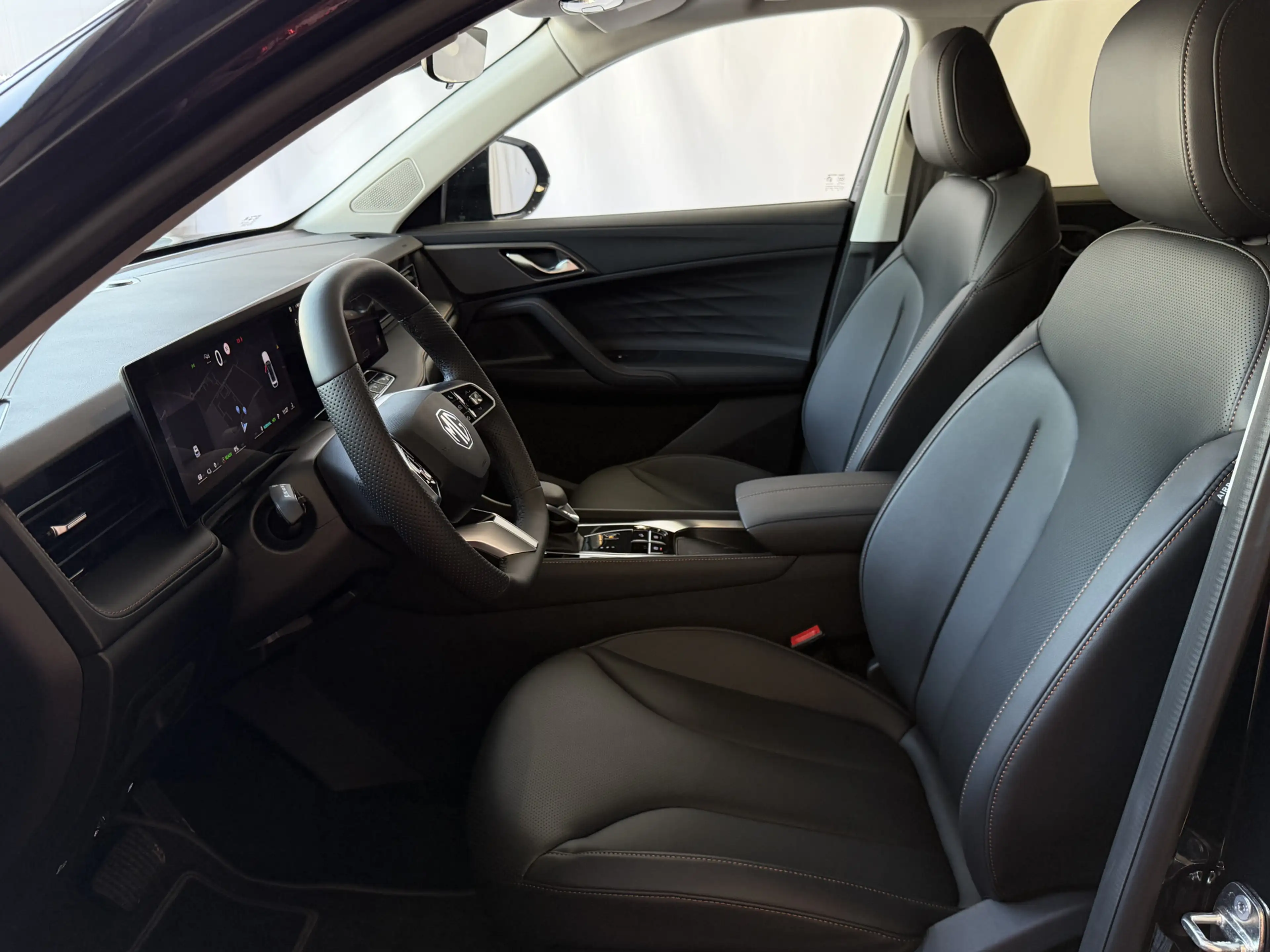 MG HS MG PHEV 1.5 TGDI LUXURY PHEV PLUG-IN HYBRIDE | LEE — photo 20