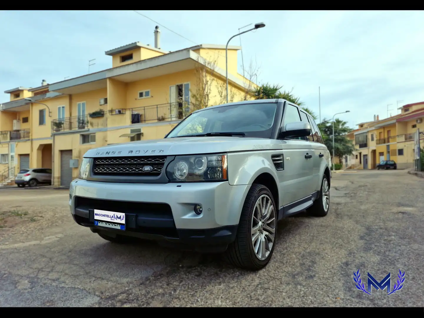 Land Rover Range Rover Sport Range Rover Sport 3.0 tdV6 HSE auto Plateado - 2