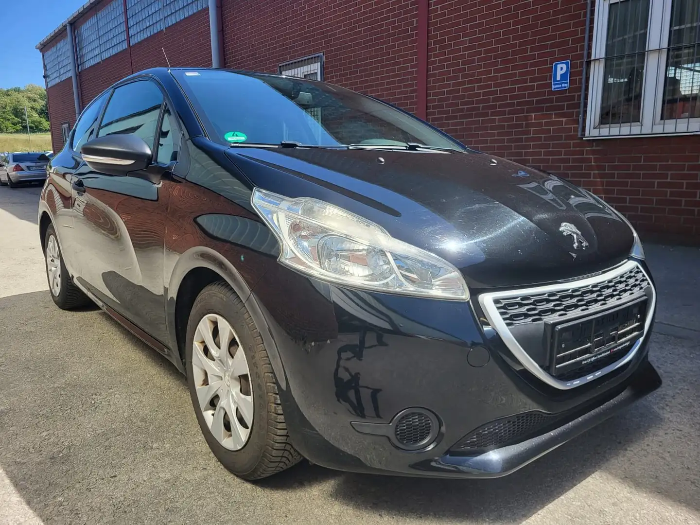 Peugeot 208 Access Nero - 1