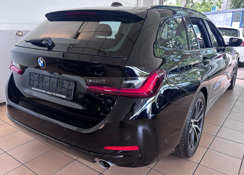 BMW 320 d LED 1.Hand Digital HuD CarPlay Kamera Navi Touch — photo 3
