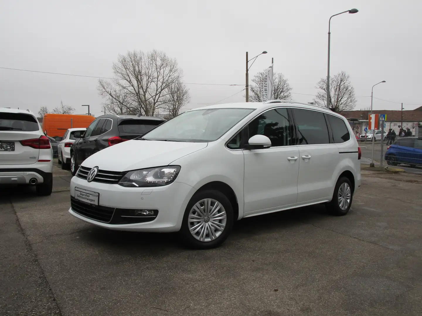 Volkswagen Sharan Business+ SCR 2,0TDI Weiß - 1