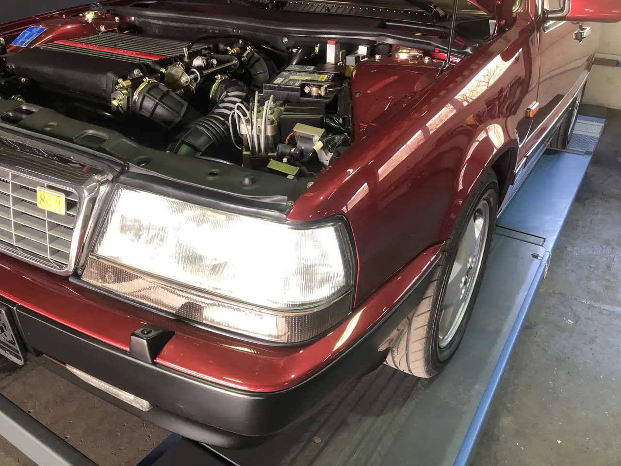 Lancia Thema 8.32 i.e. Ferrari powered, foto 2