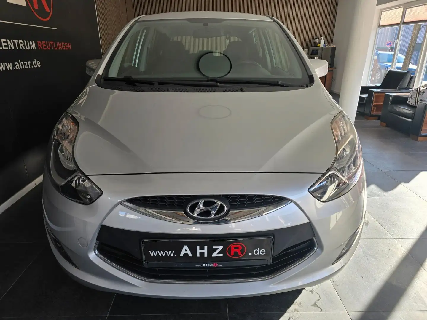 Hyundai iX20 Classic*1.HAND*TUV&SERVICE NEU* Argent - 2