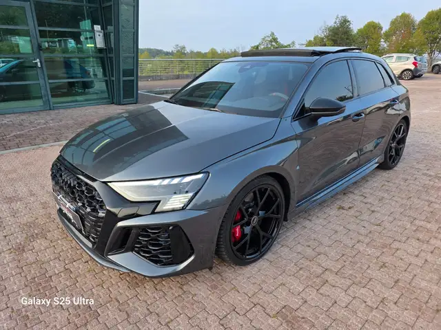 Audi RS3 RS 3 SPB TFSI quattro tetto / carboceramica valuti