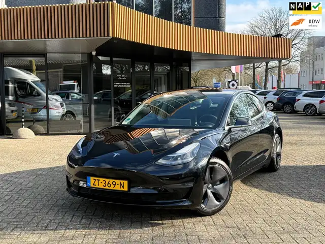 Tesla Model 3 Standard RWD Plus 60 kWh|Pano|Autopilot|Trekhaak|S