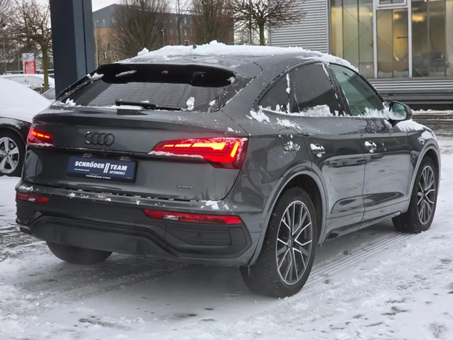 Audi Q5 Sportback 55 TFSi e quattro S line BO Matrix L Grau - 2