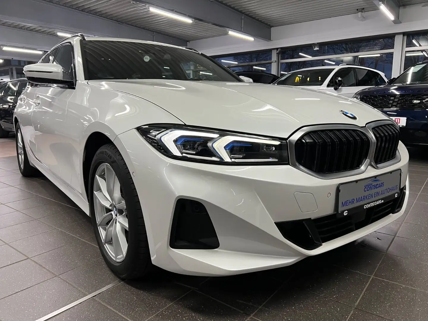 BMW 318 318d Touring HuD+DA+ACC+Pano+adaptiv+SH uvm. Blanc - 2