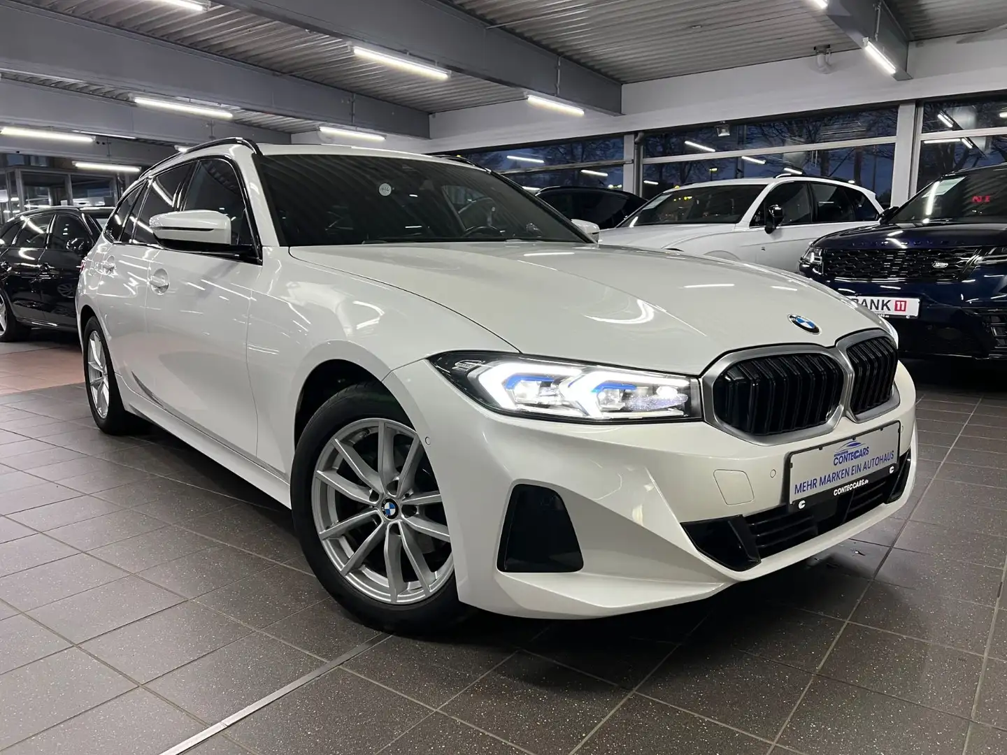 BMW 318 318d Touring HuD+DA+ACC+Pano+adaptiv+SH uvm. Blanc - 1