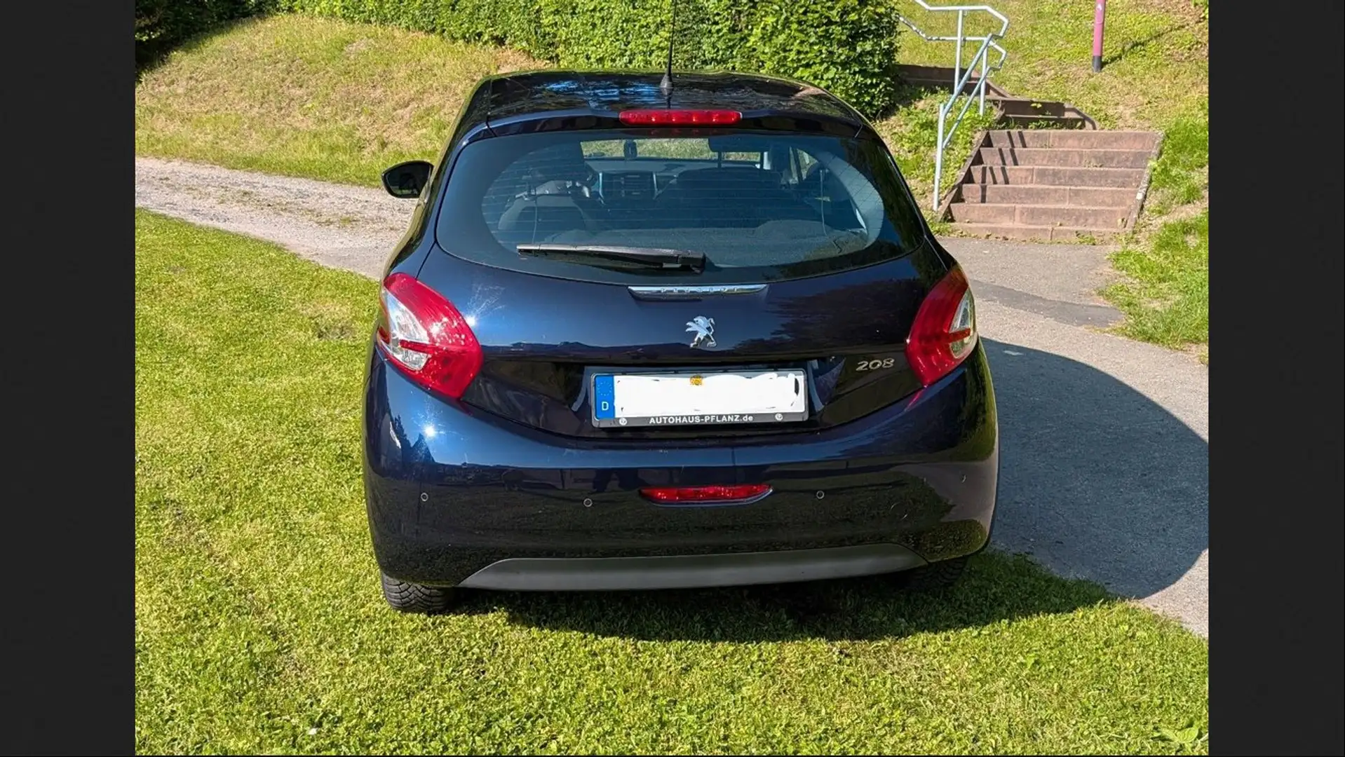 Peugeot 208 208 82 VTI Active Blau - 2