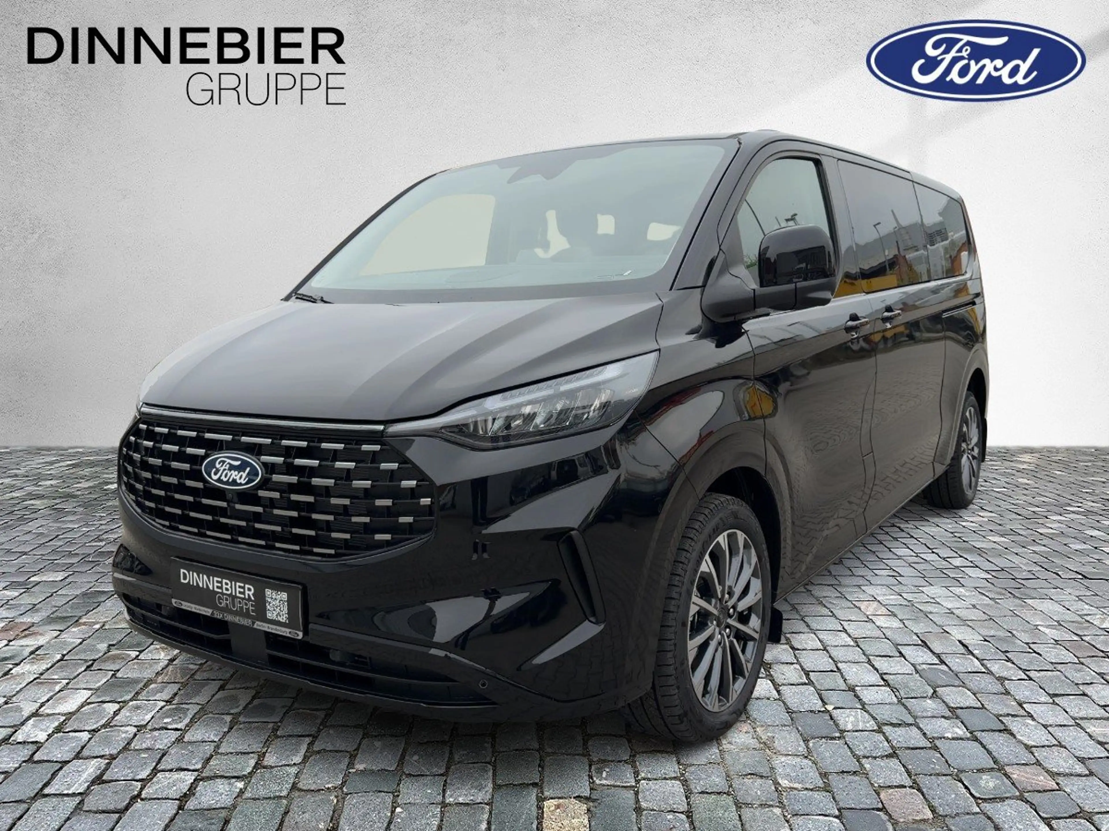 Ford Tourneo Custom Bus 320 L2 Titanium 125 kW AWD — photo 2