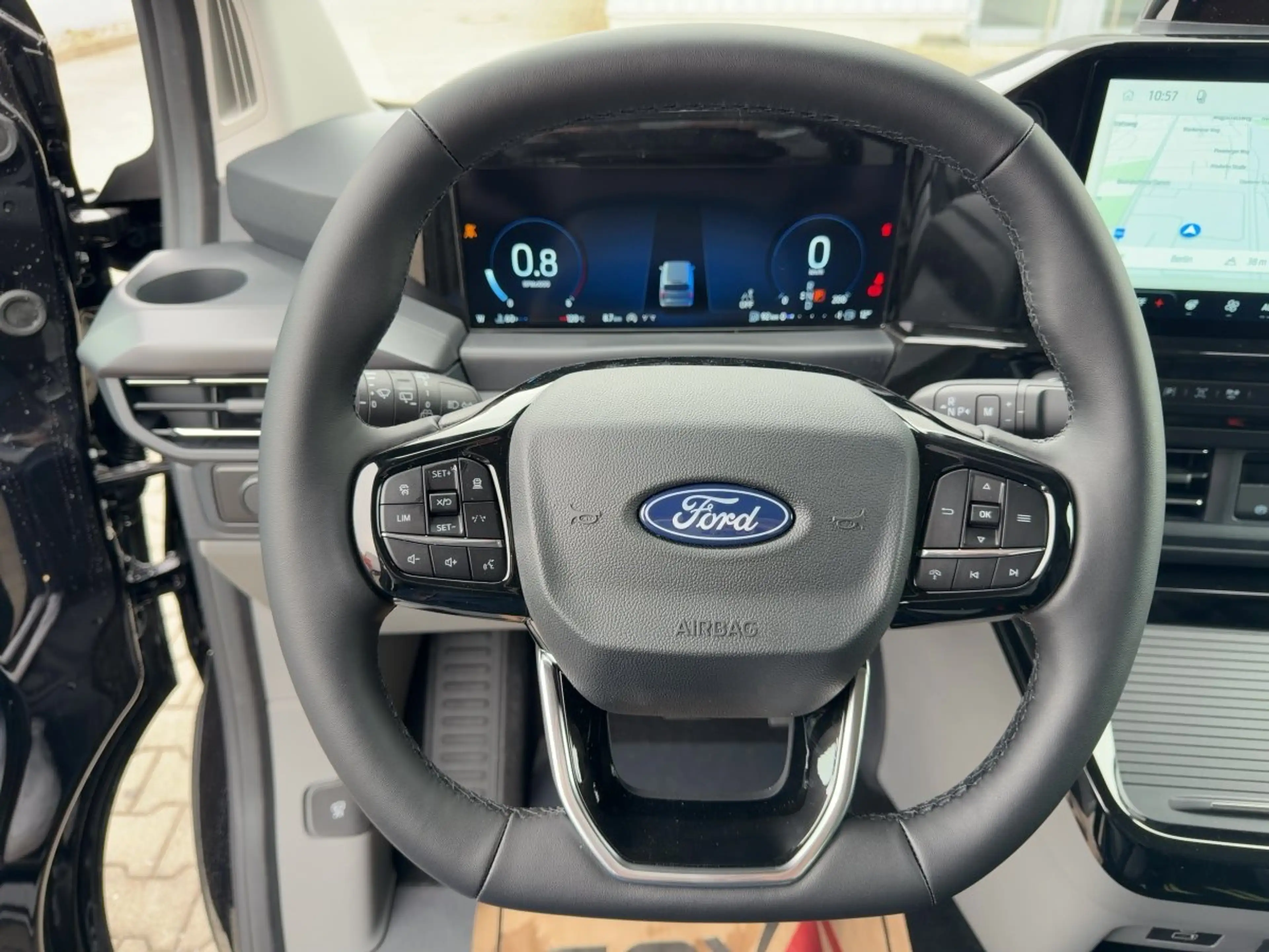 Ford Tourneo Custom Bus 320 L2 Titanium 125 kW AWD — photo 12