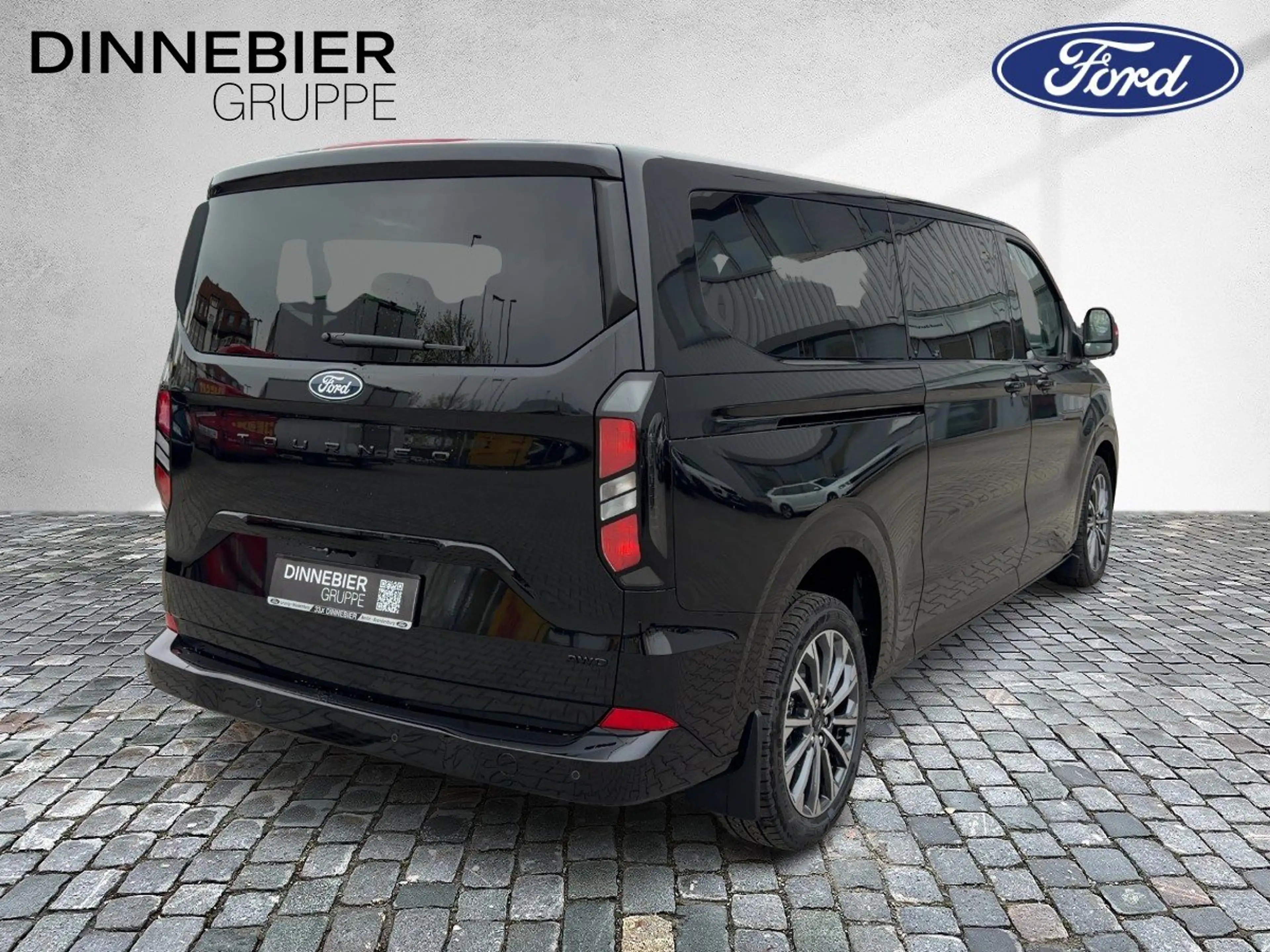 Ford Tourneo Custom Bus 320 L2 Titanium 125 kW AWD — photo 5