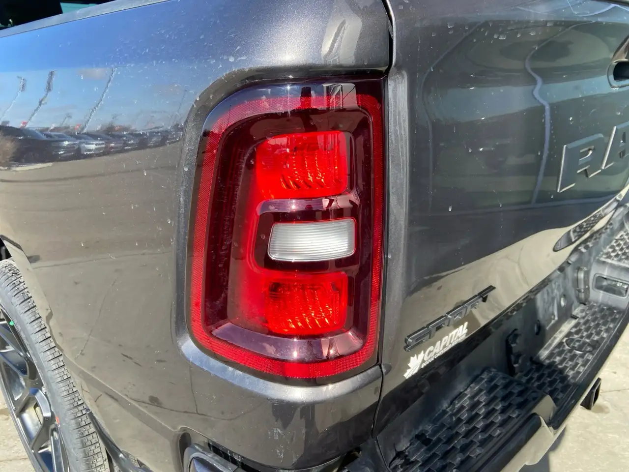 RAM 1500 снимка RAM 1500