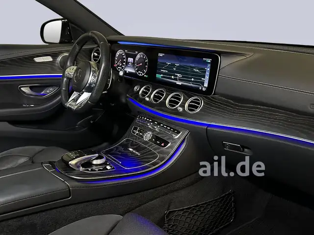 Mercedes-Benz E-Class view 2
