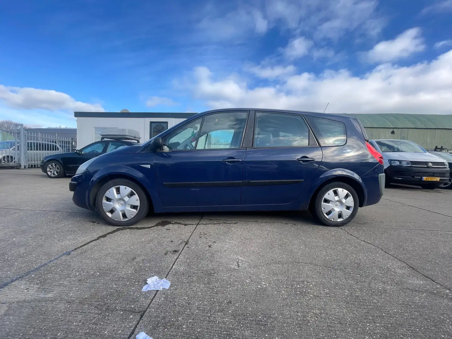 Renault Grand Scenic 1.9 dCi Privilège / 7 PERS / KEYLESS / AIRCO / ELC Bleu - 2