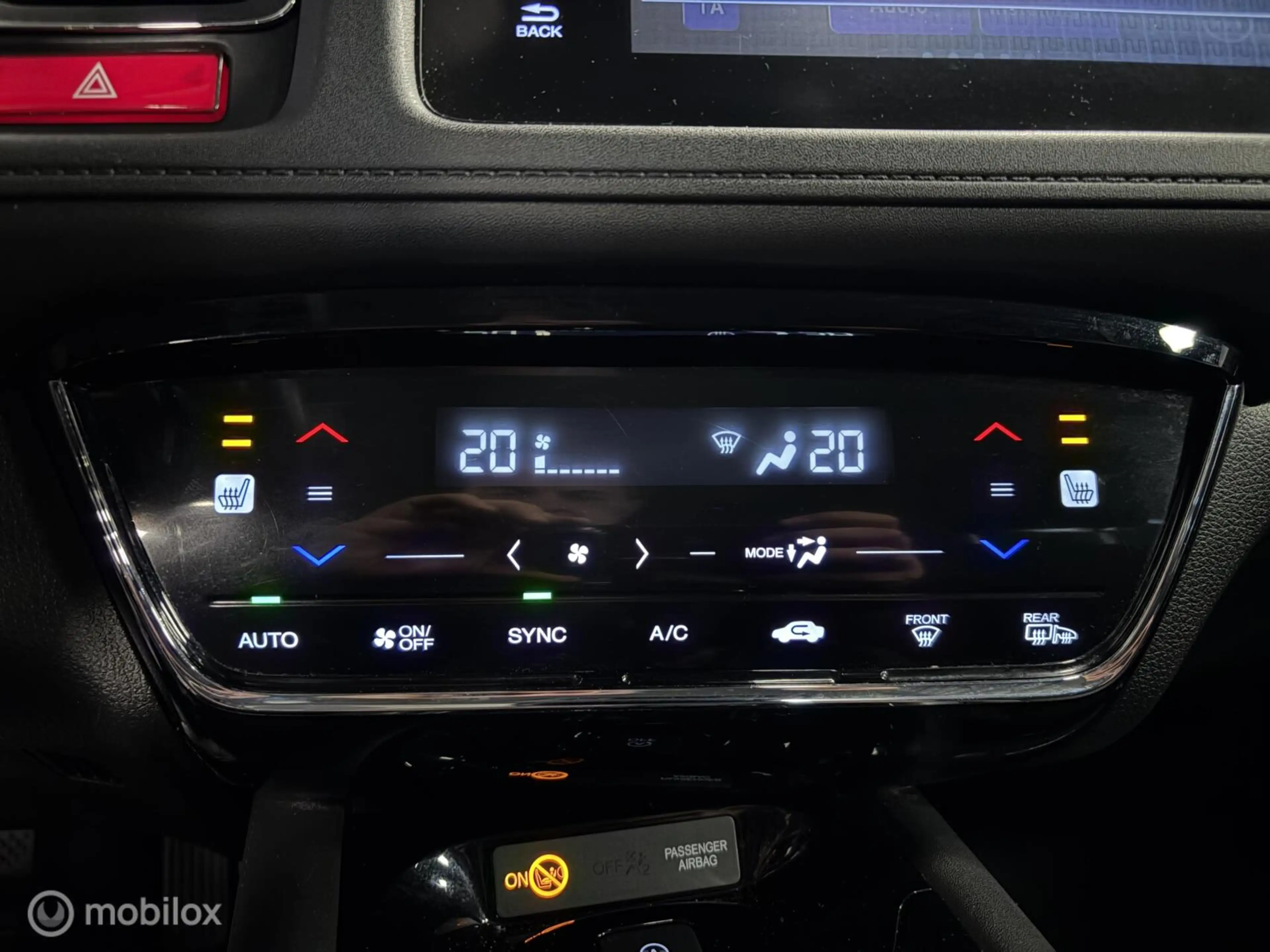 Honda HR-V 1.5 i-VTEC Elegance STOELVERW. / AUTOMAAT / CRUISE — photo 12