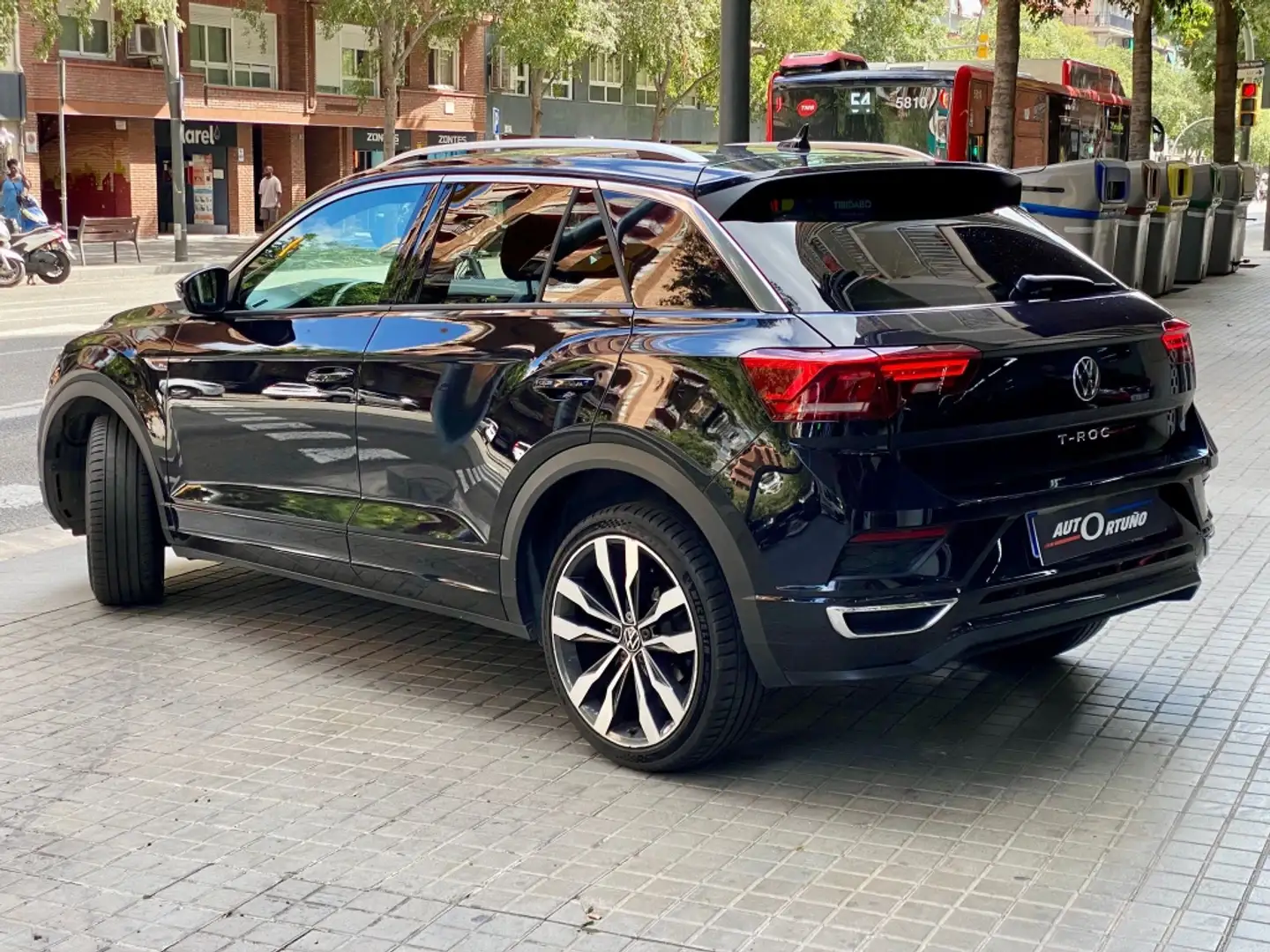 Volkswagen T-Roc 1.5 TSI Advance R-Line DSG7 Noir - 2