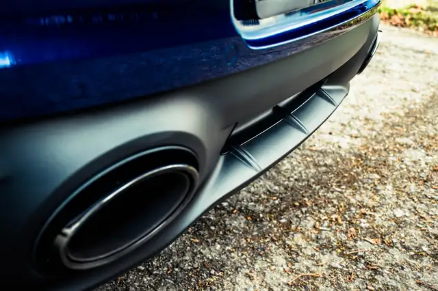 Porsche 911 view 14