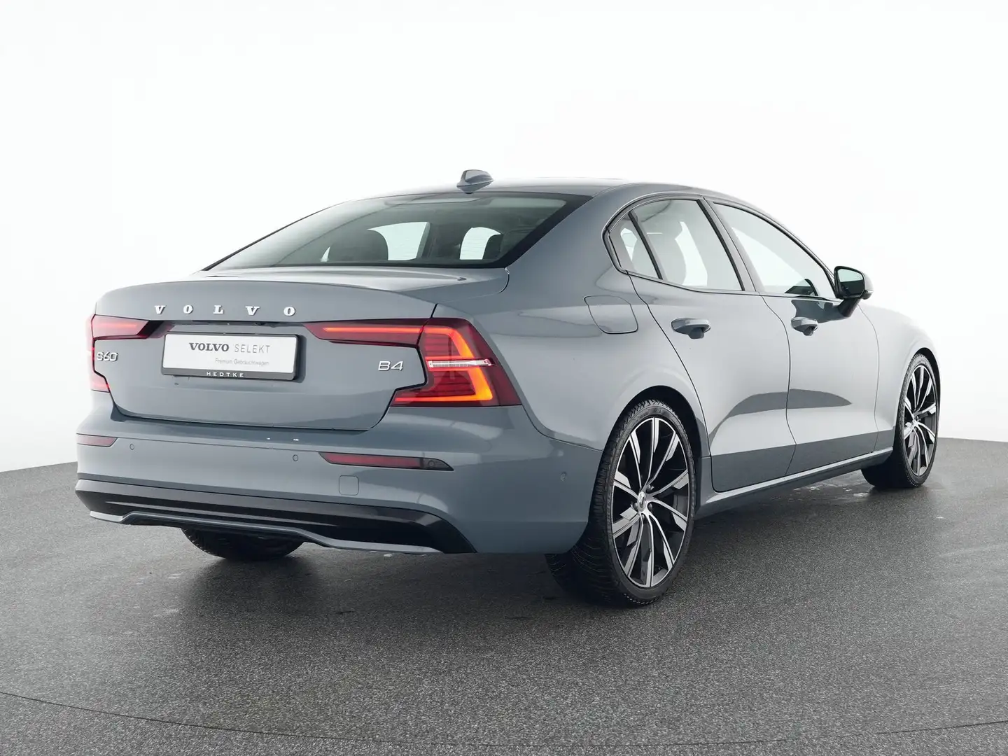 Volvo S60 B4 Plus Dark 360°Panorama*H&K*StHz*20" Grau - 2