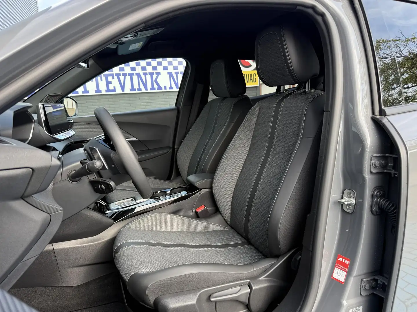 Peugeot 2008 1.2 PureTech CRUISE APPLE P-CAM LED FACELIFT Gris - 2