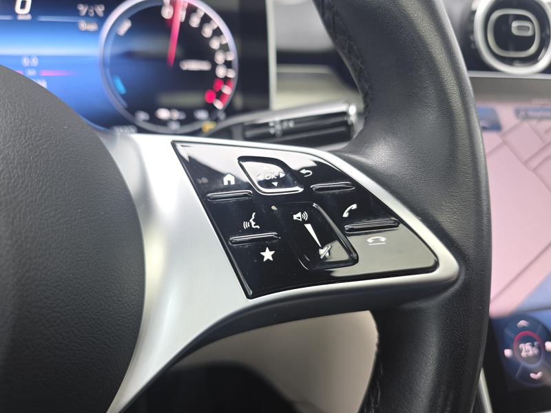 Mercedes-Benz C 300 e Luxury Line | Panoramaschuifdak | Distronic | St — photo 11