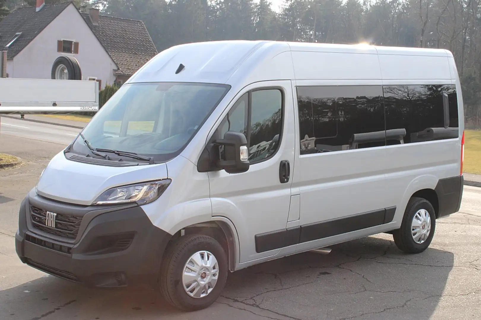 Fiat Ducato 33 L2H2 140 KOMBI 9-Sitzer Silber - 2
