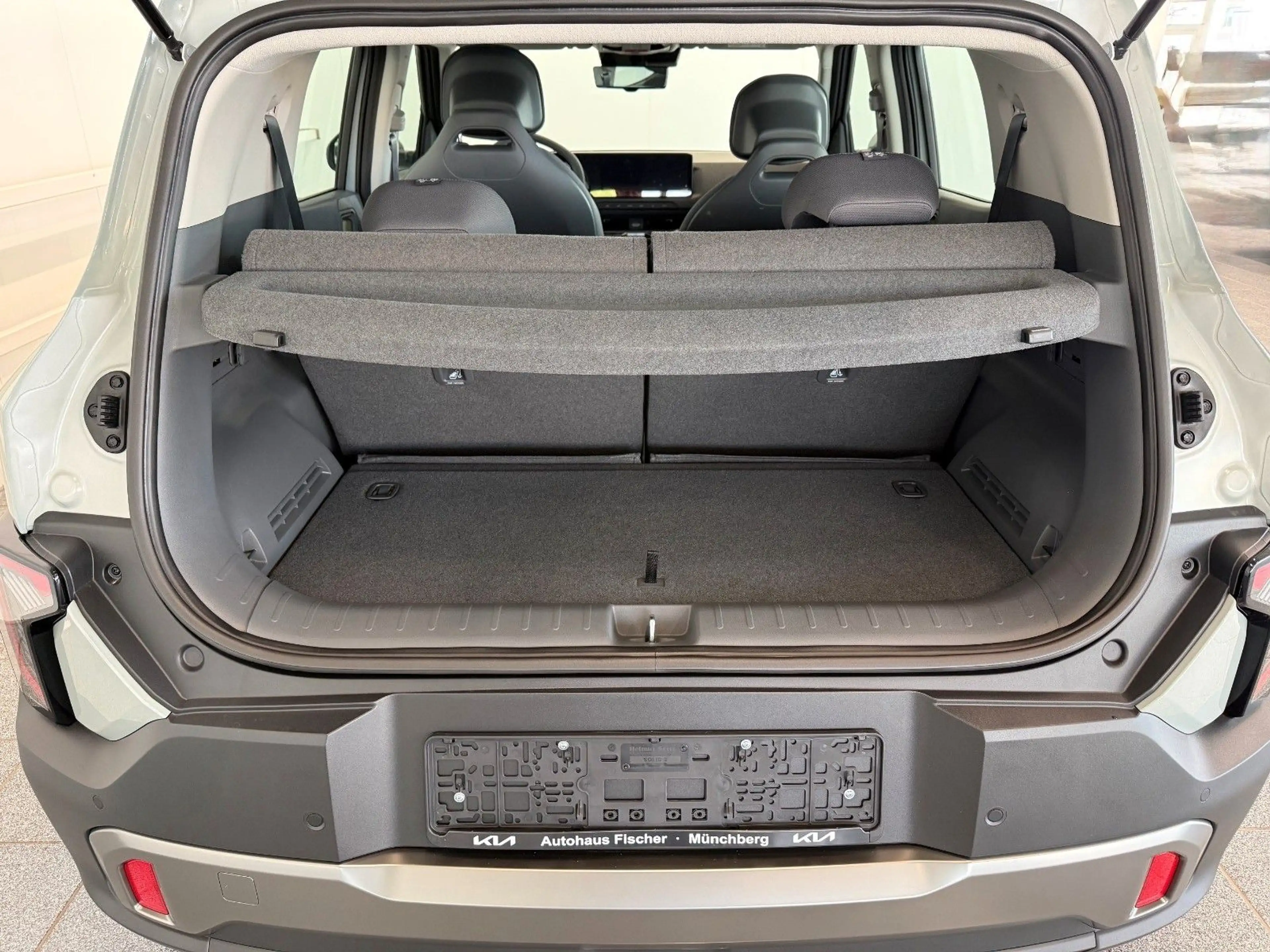 Kia EV2 KIA EV2 61-kWh 99,5 kW FWD Earth 4 — photo 4