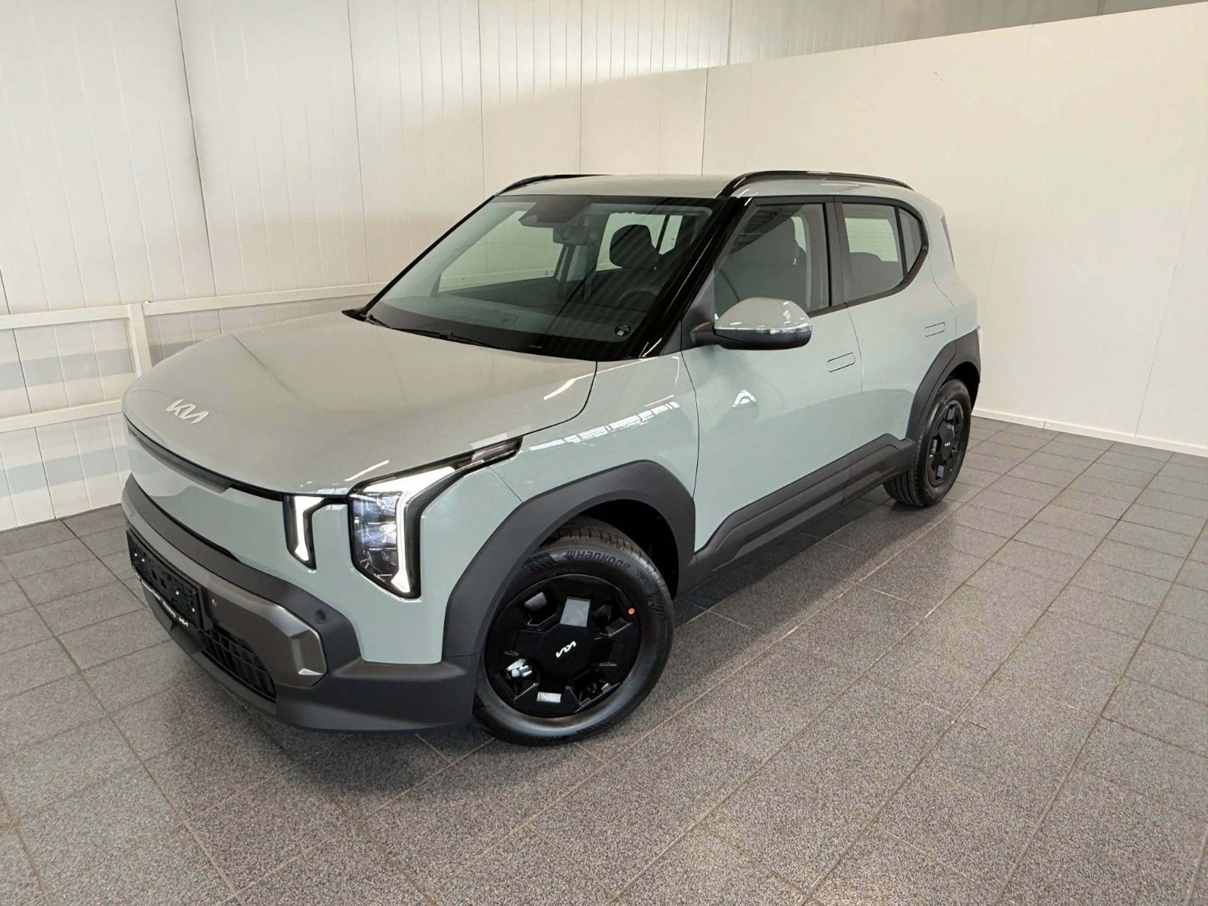 Kia EV2 KIA EV2 61-kWh 99,5 kW FWD Earth 4