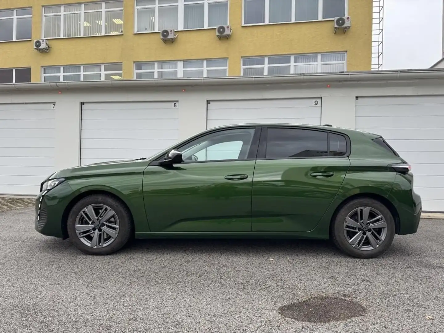 Peugeot 308 308 1.5 BlueHDi 130 Active Pack Grün - 2