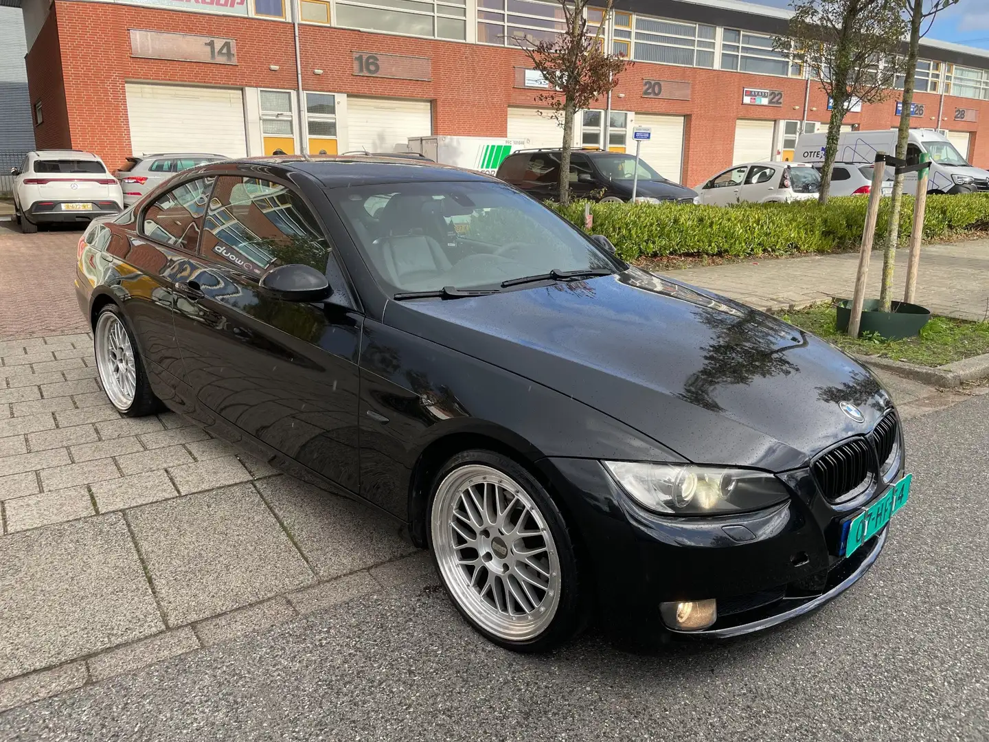 BMW 320 Coupe Sport Leder Navi 19" Le mans Velgen Xenon - 2