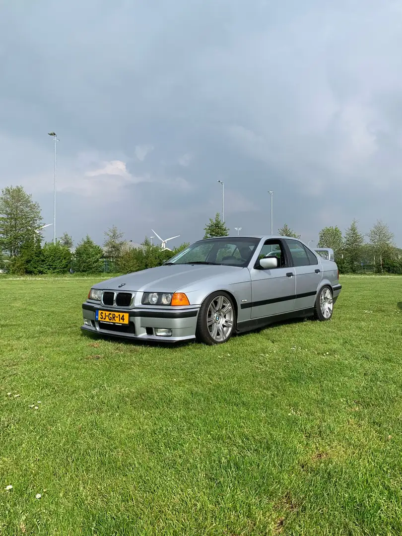 BMW 316 316i Plateado - 1