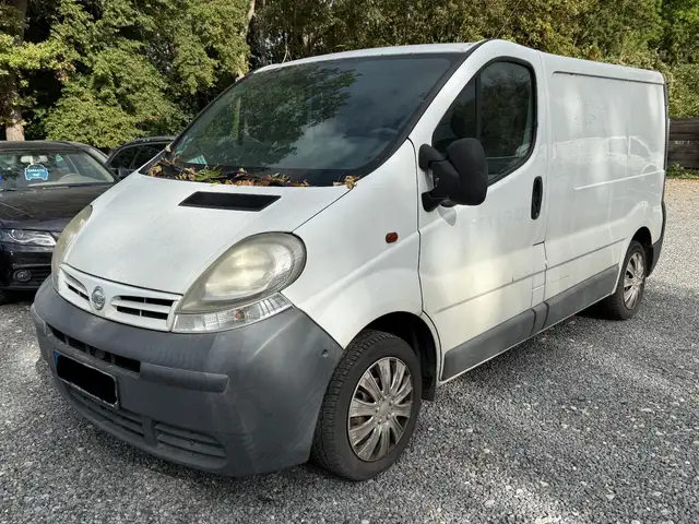 Nissan Primastar Kastenwagen kurzer Radstand 2.7t