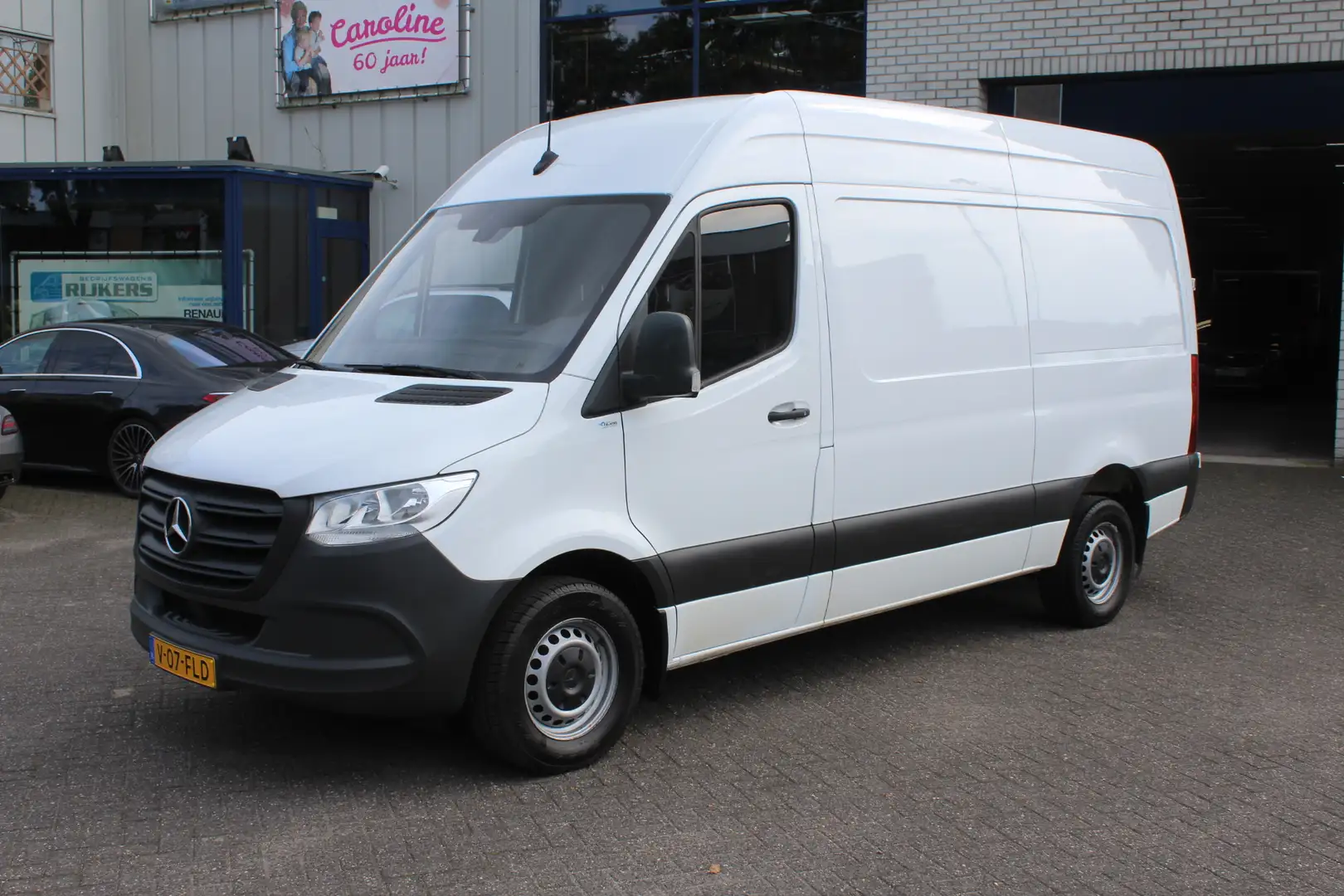 Mercedes-Benz Sprinter 316 CDI L2H2 3500 kg Trekhaak, Geveerde stoel, MBU Blanc - 1