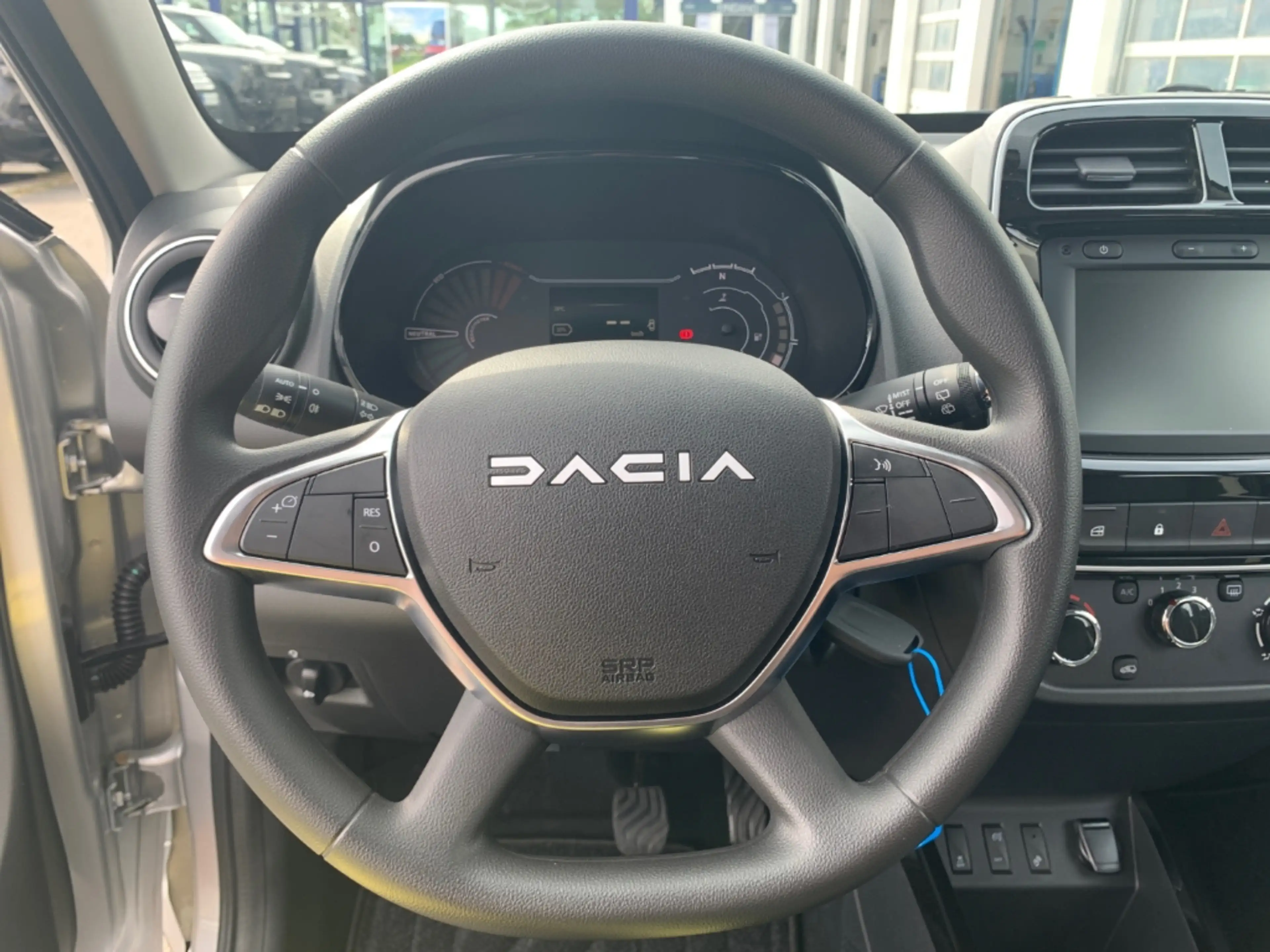 Dacia Spring ESSENTIAL ELECTRIC Essential Electric 45 KLIMA+CCS — photo 12