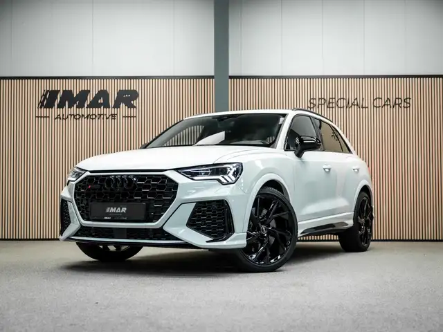 Audi RS Q3 RSQ3 TFSI | Carbon | Elek. stoelen | Camera | stoe