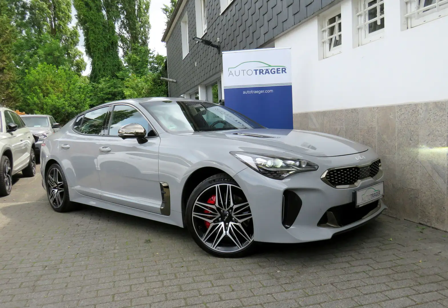 Kia Stinger GT 4WD //360°/HUD/ACC/h-k/4xSHZ/Sitzklima Gris - 1