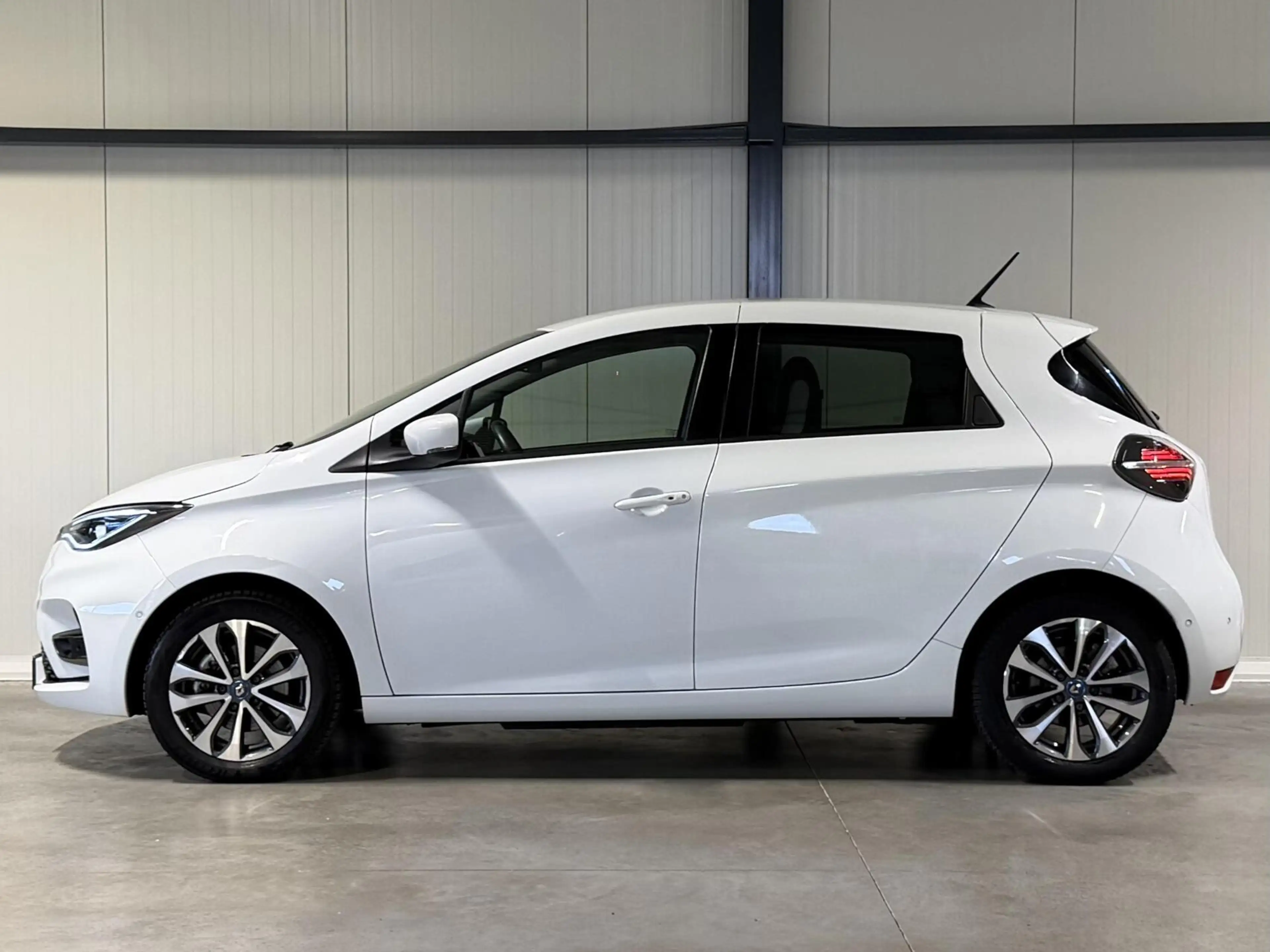 Renault ZOE R135 Intens 52 kWh Koopaccu Snelladen Camera NAP — photo 9