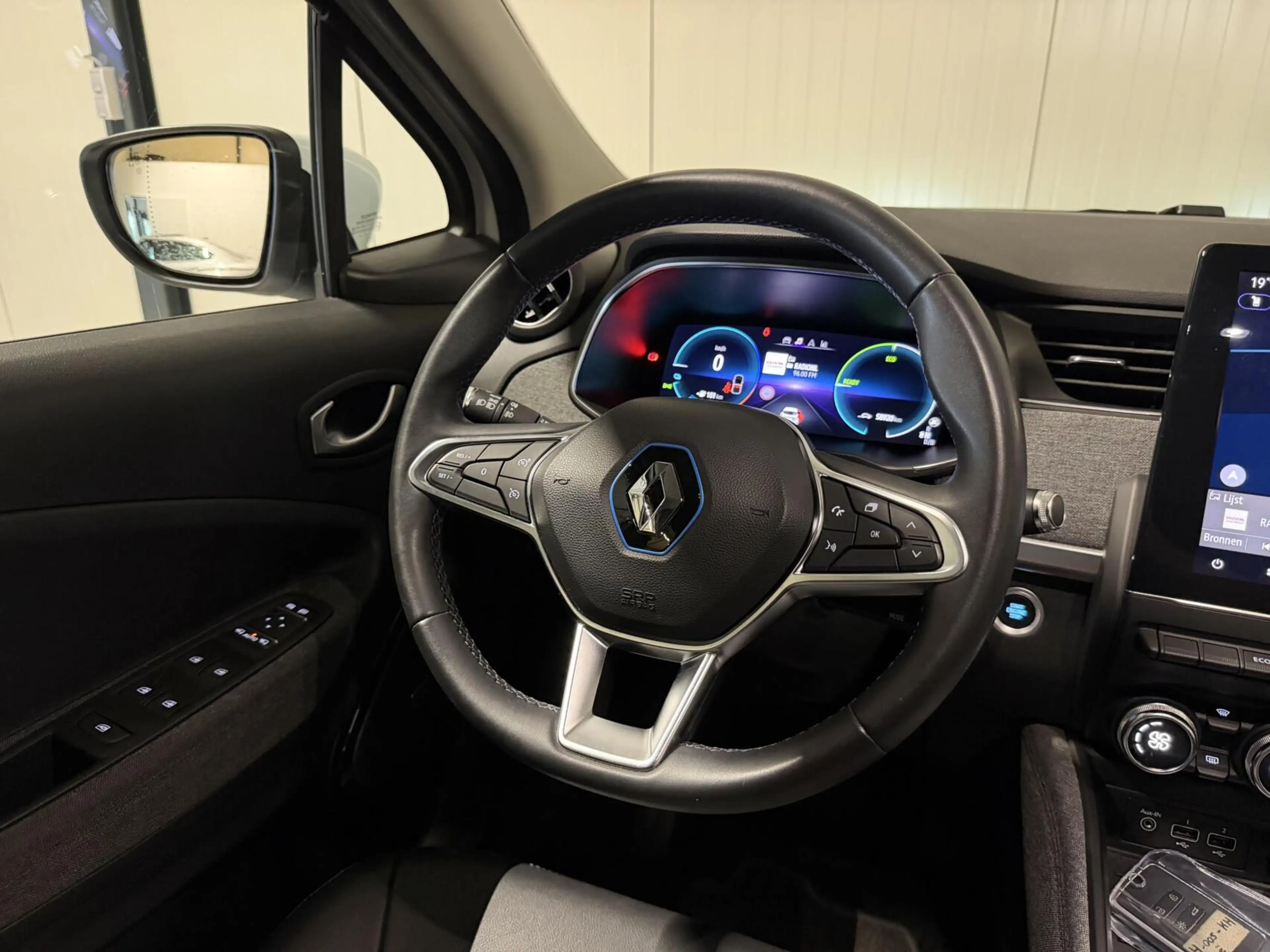 Renault ZOE R135 Intens 52 kWh Koopaccu Snelladen Camera NAP — photo 12