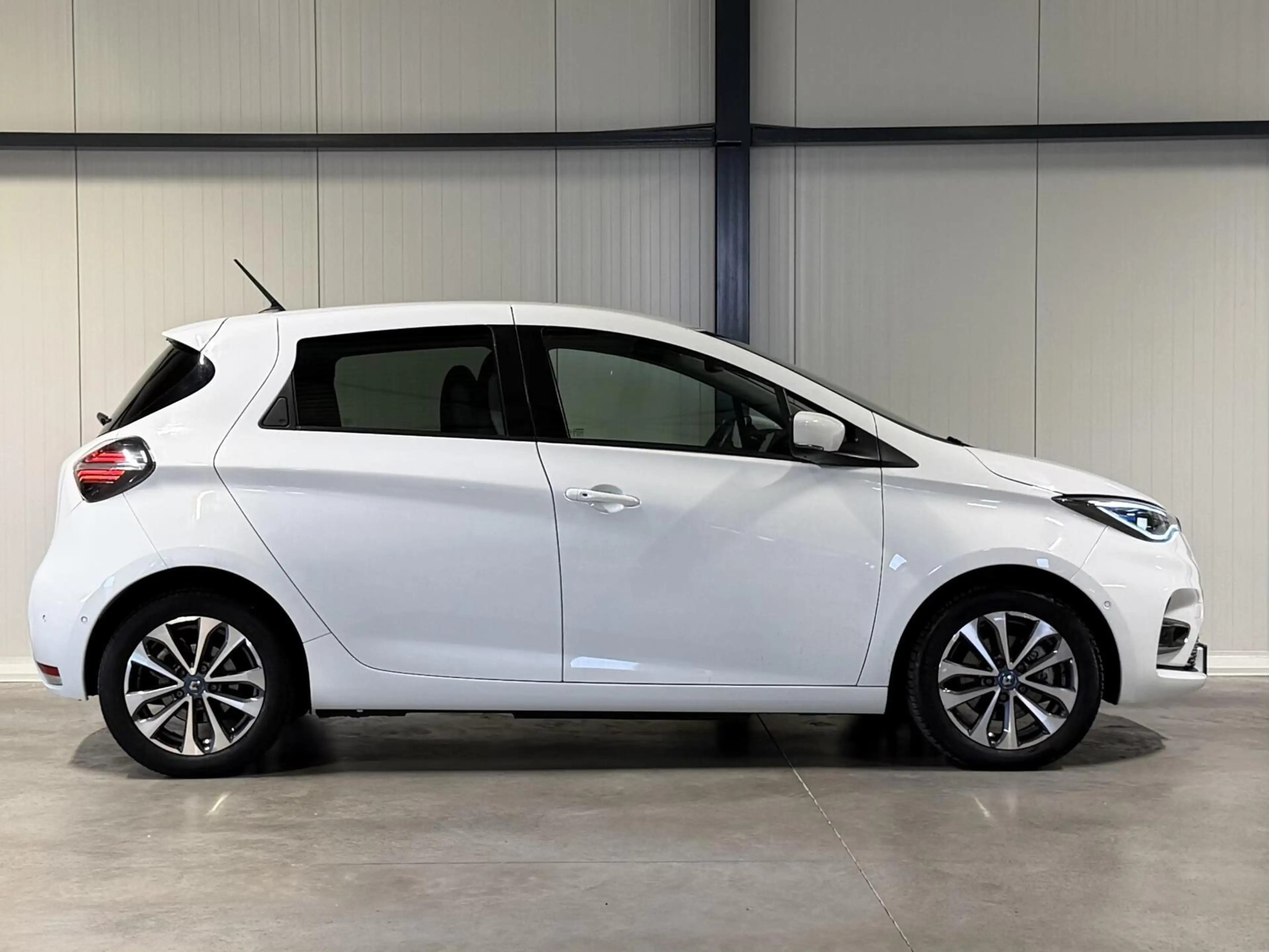 Renault ZOE R135 Intens 52 kWh Koopaccu Snelladen Camera NAP — photo 8