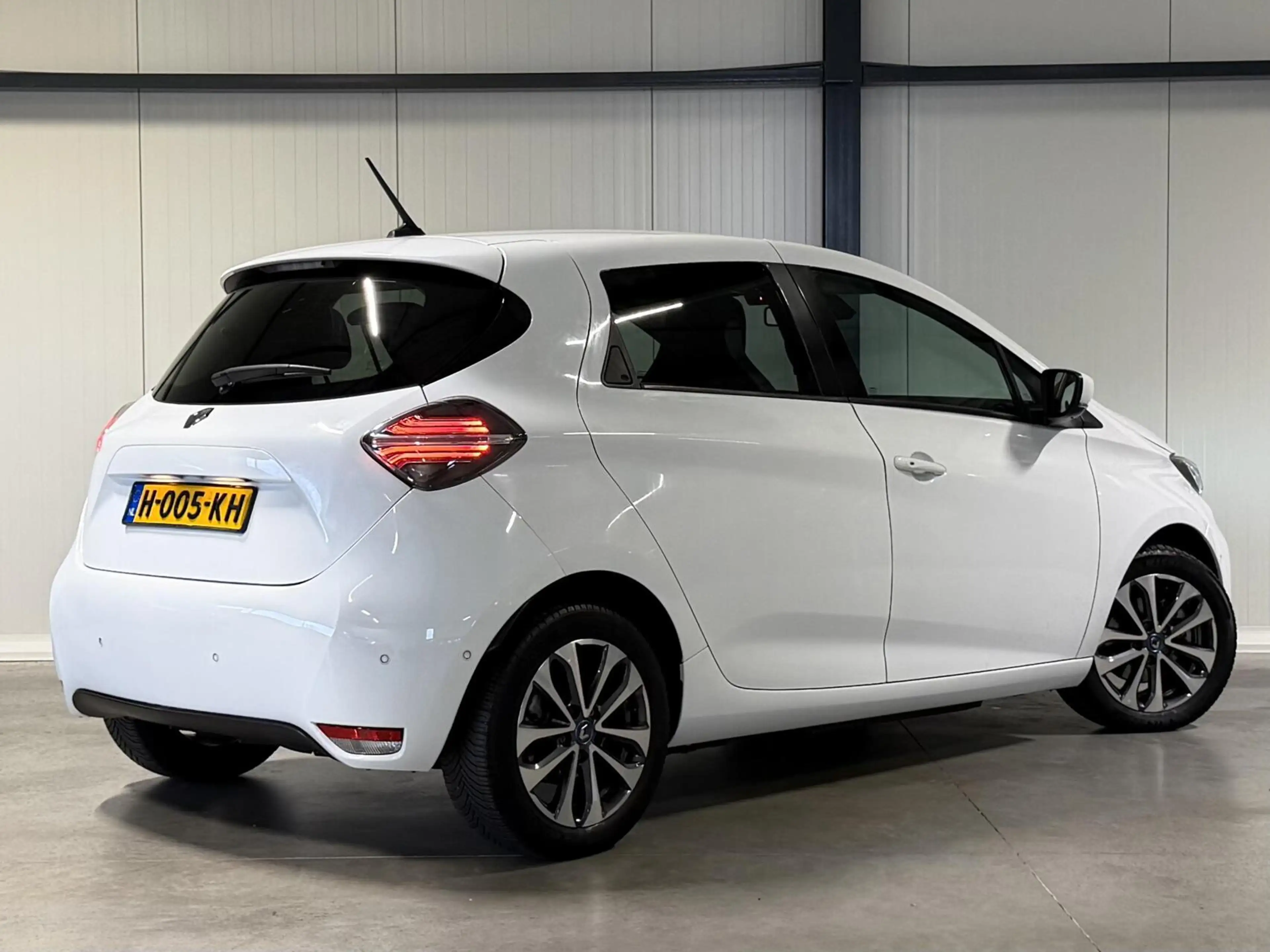 Renault ZOE R135 Intens 52 kWh Koopaccu Snelladen Camera NAP — photo 3